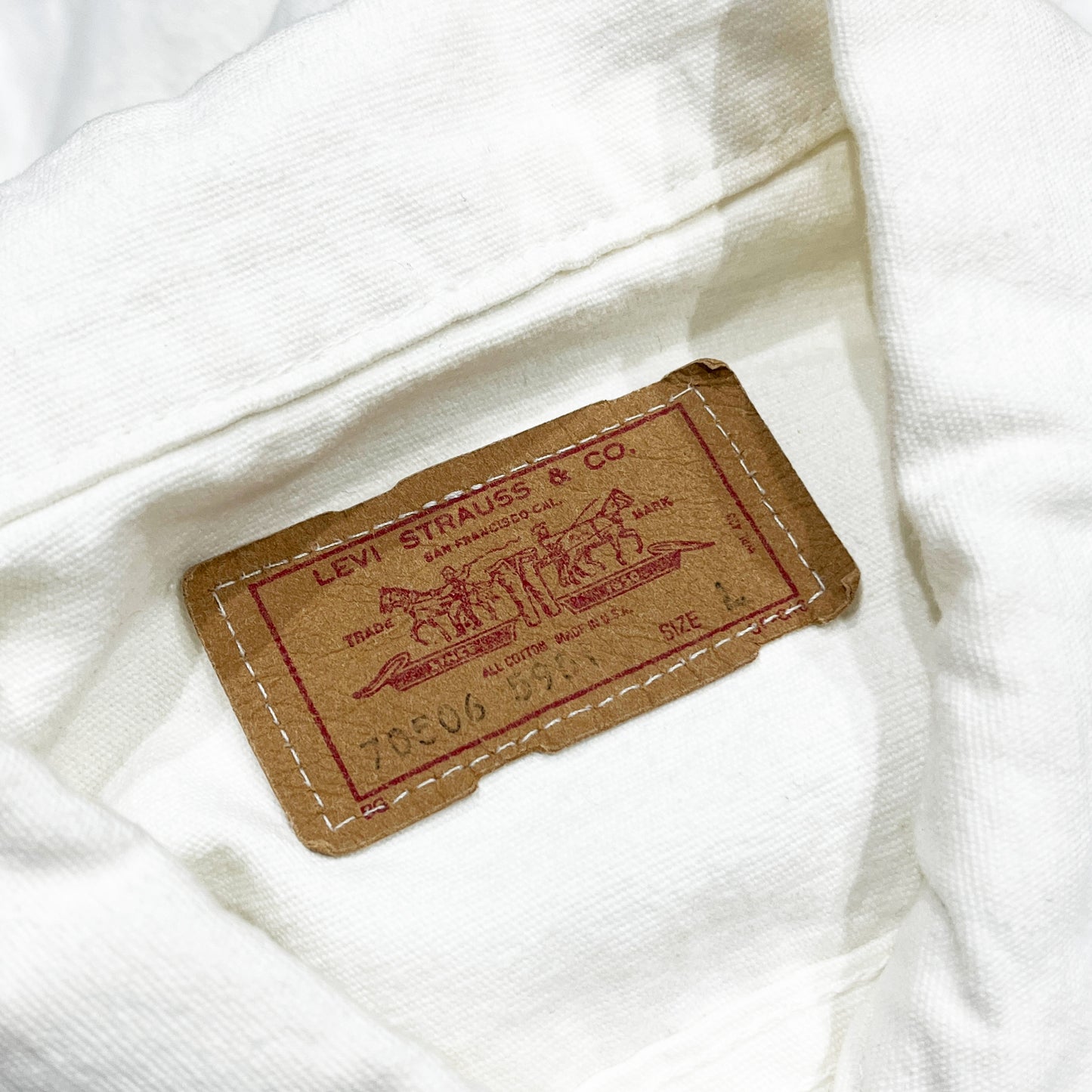 80's Levi's 70506 White JKT Size (L)