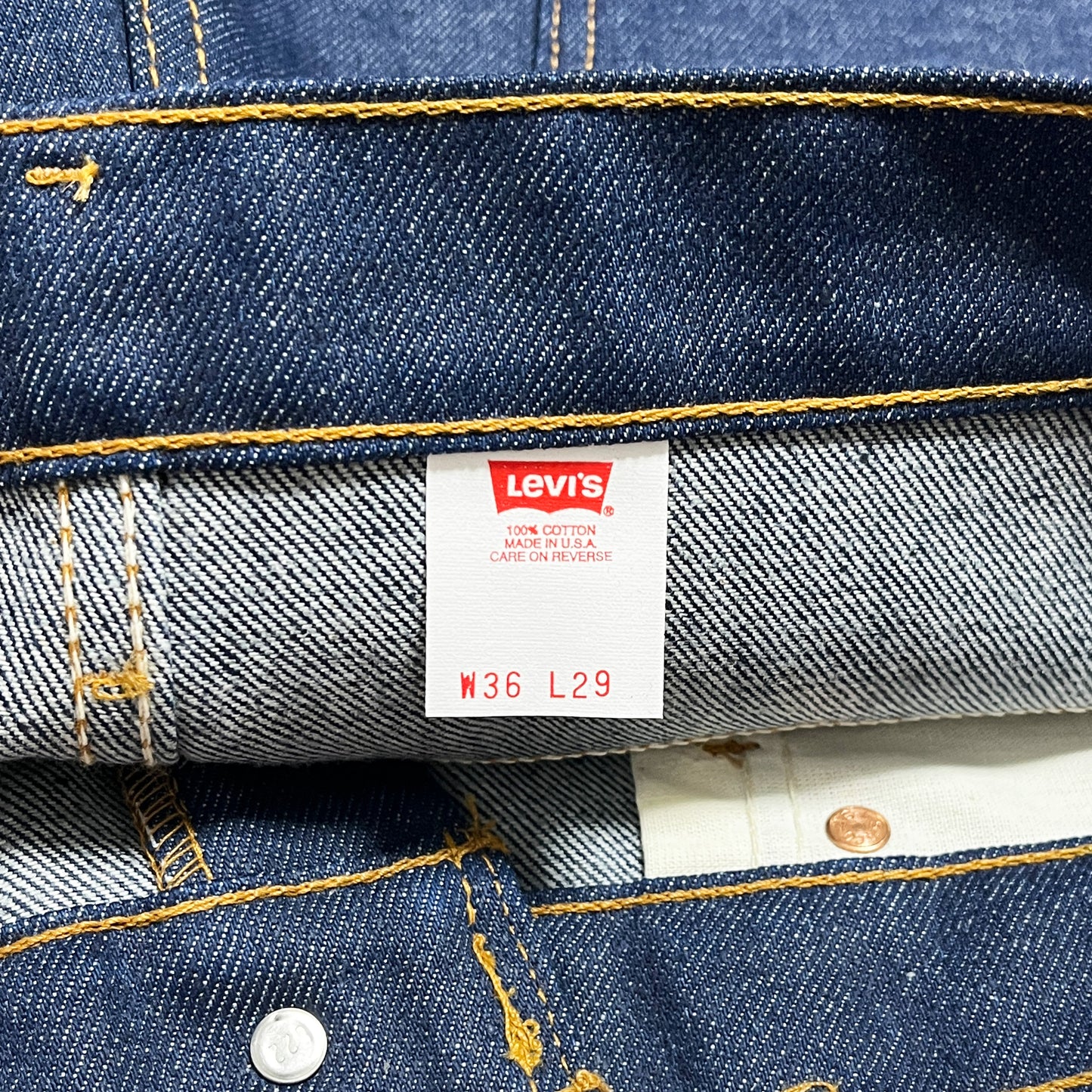 90's Levi's 517 Denim PT Deadstock Size (W36 L29)