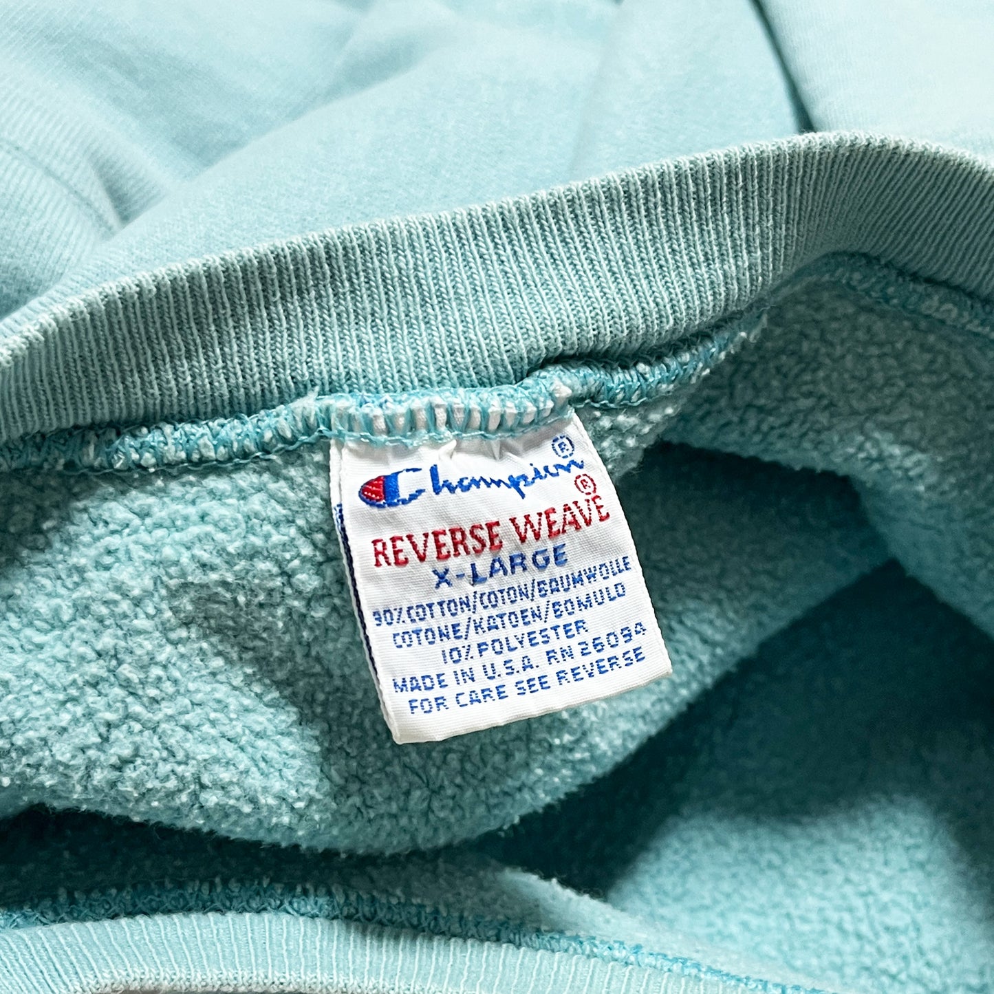 90's Champion R/W Crew Sky Blue Size (XL)