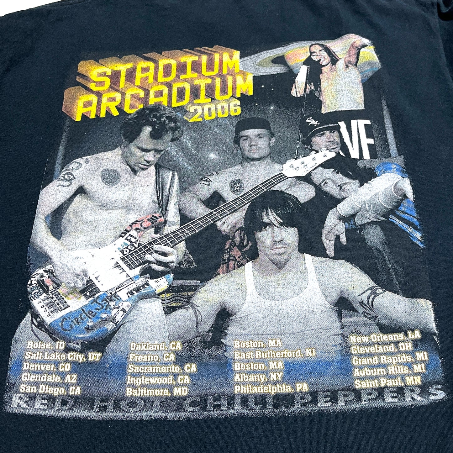 00's FRUIT OF THE LOOM Red Hot Chili Peppers T "2006Tour" Size (XL)