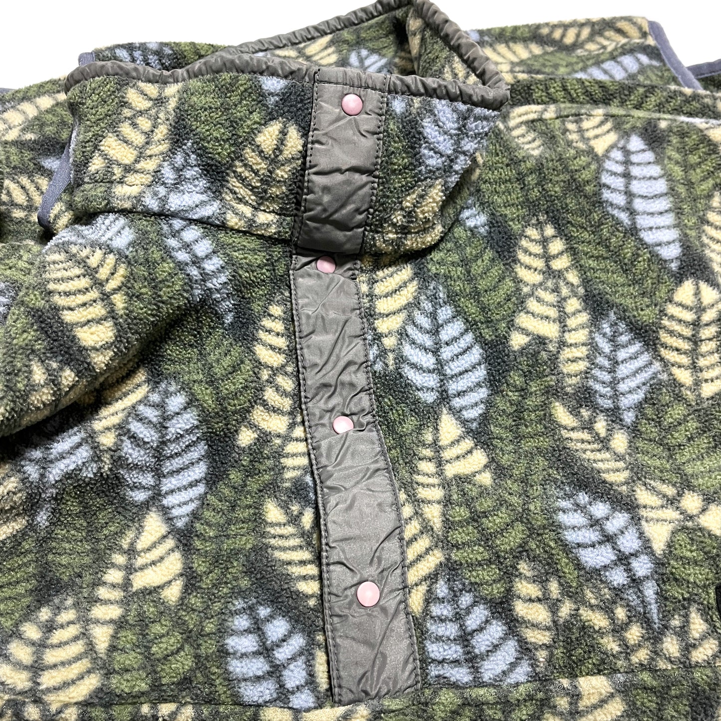 90's Patagonia Fleece Snap T "Leaf Pattern" Size (XL)