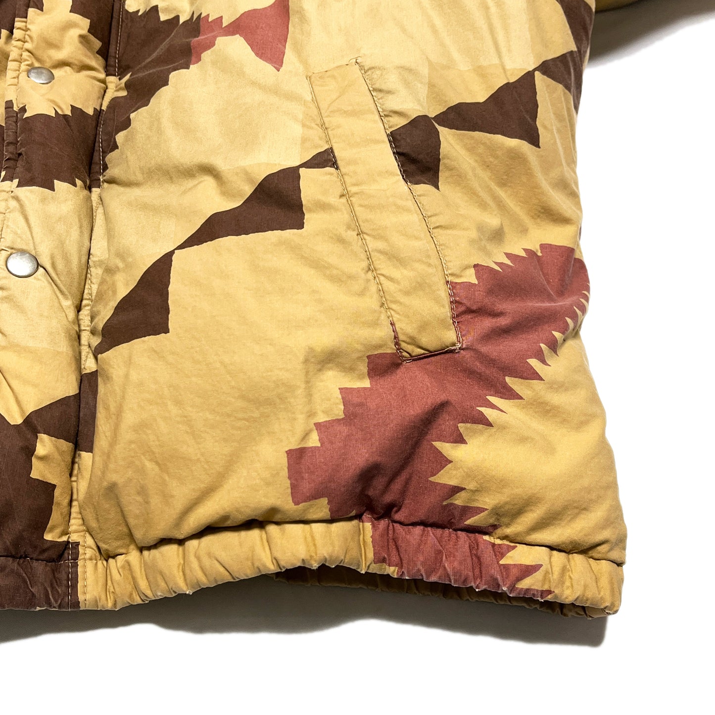 90s Polo Country Native Down JKT ベージュ XL ディテール 7 ベージュのダウンジャケット 内側にブランドタグと洗濯タグ