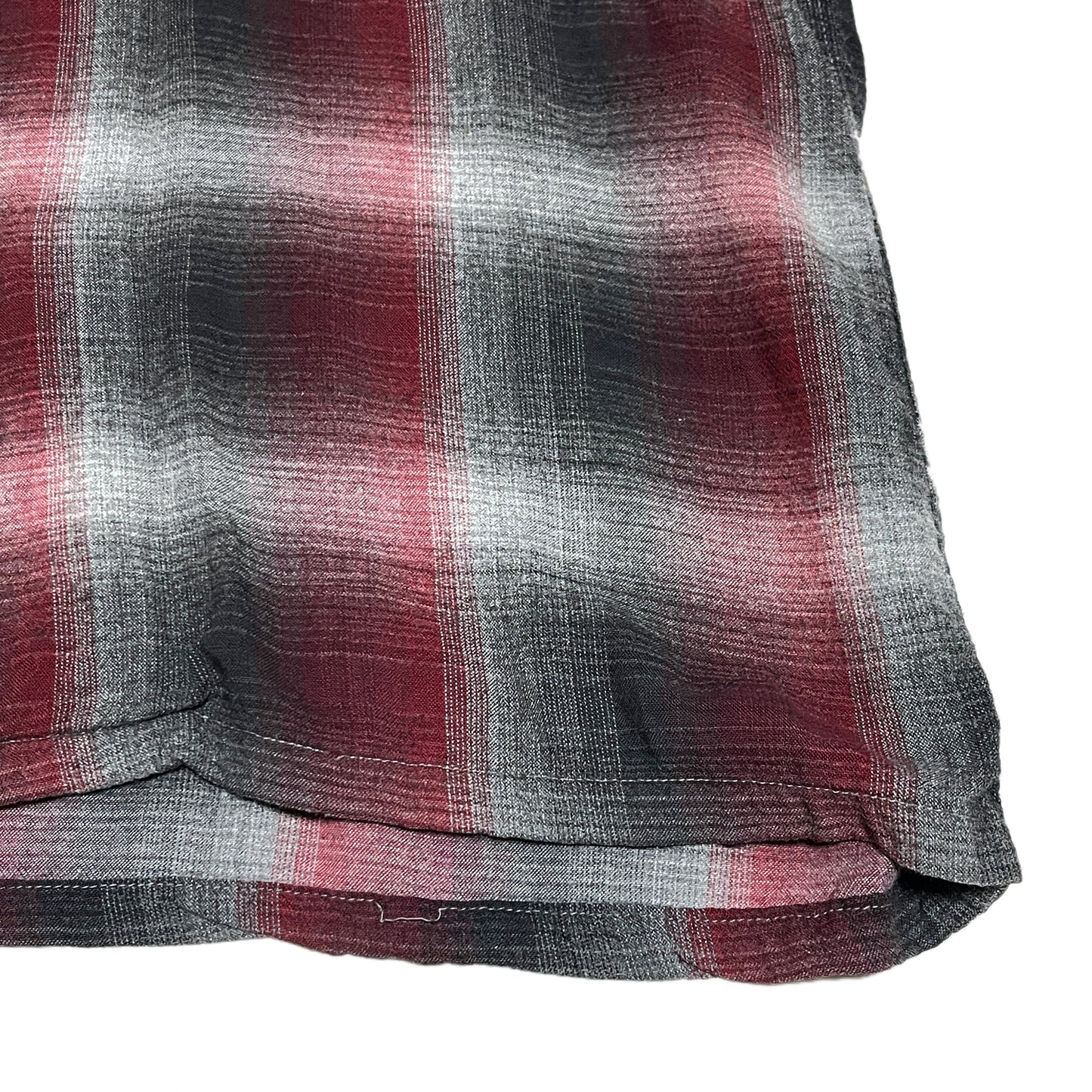 60s〜 TOWNCRAFT Rayon L/S SH オンブレ L ディテール 5 赤・黒・グレーのチェック柄 ボタン 縫い目