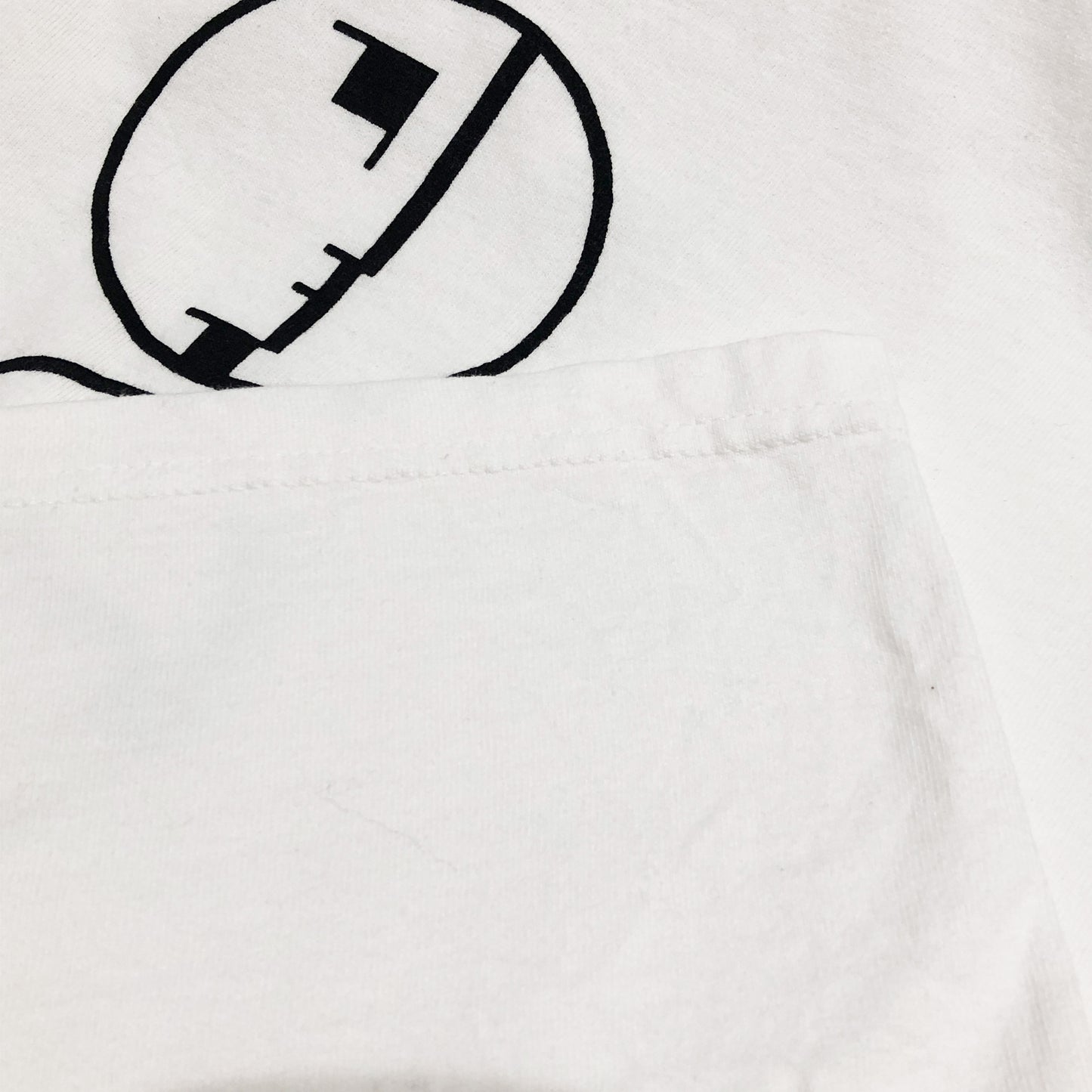 90's〜 FRUIT OF THE LOOM Bauhaus T Size (XL)