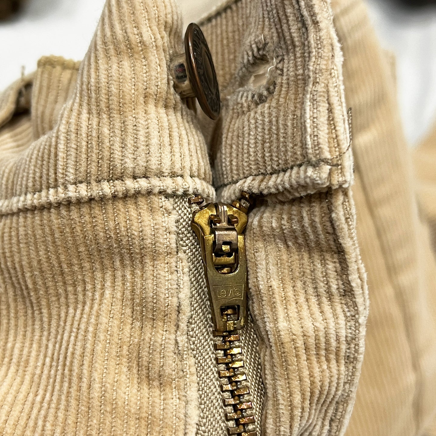 80's Levi's 519 Corduroy PT Beige (W31 L34)位