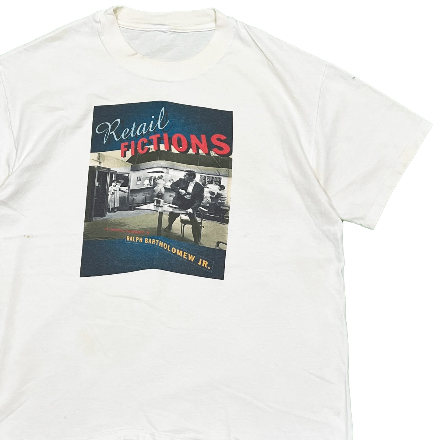 90s UnKnown Retail Fictions T L 平置き 1 白ベースに「Retail FICTIONS」のプリント