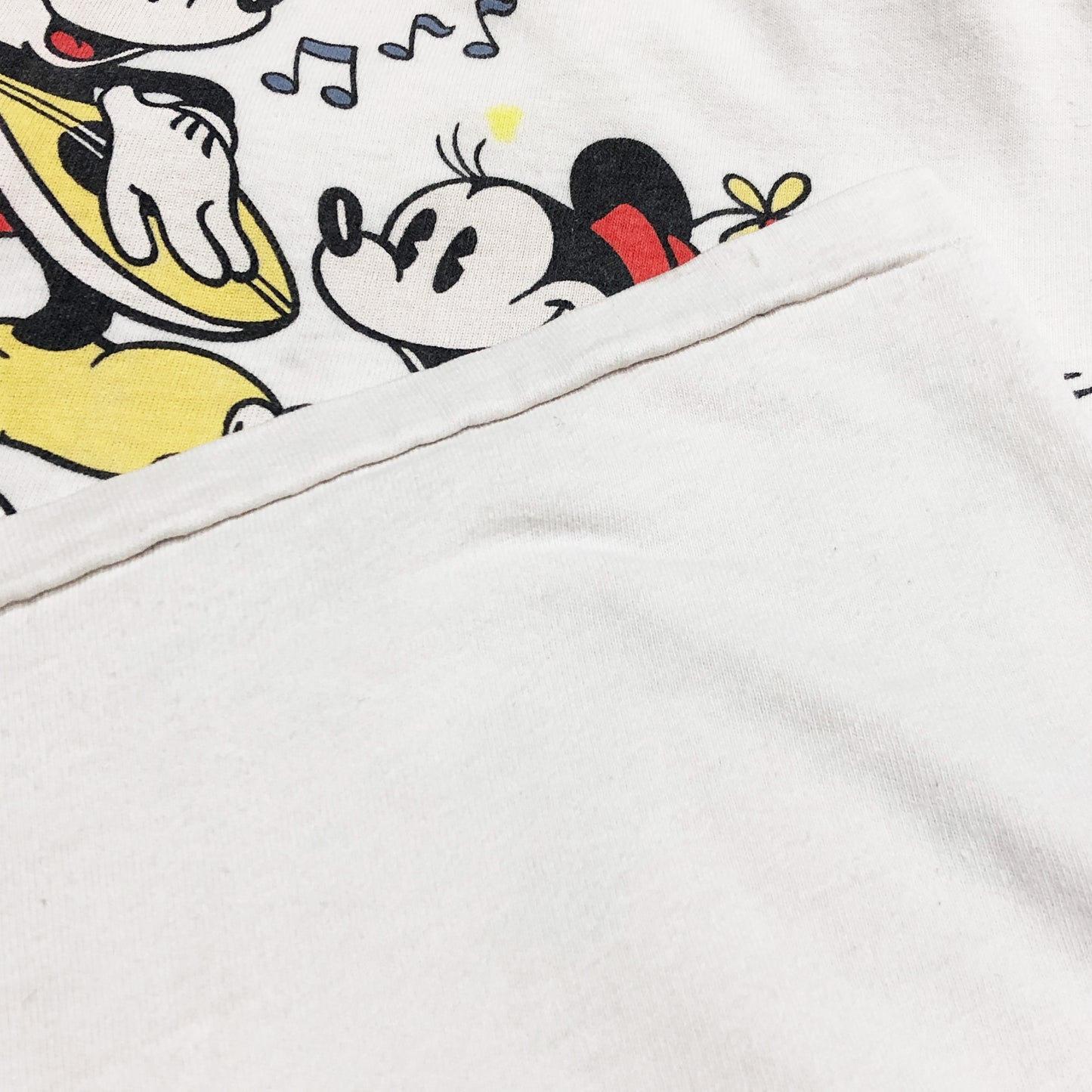 90's Disney Store Character T Size (M)位