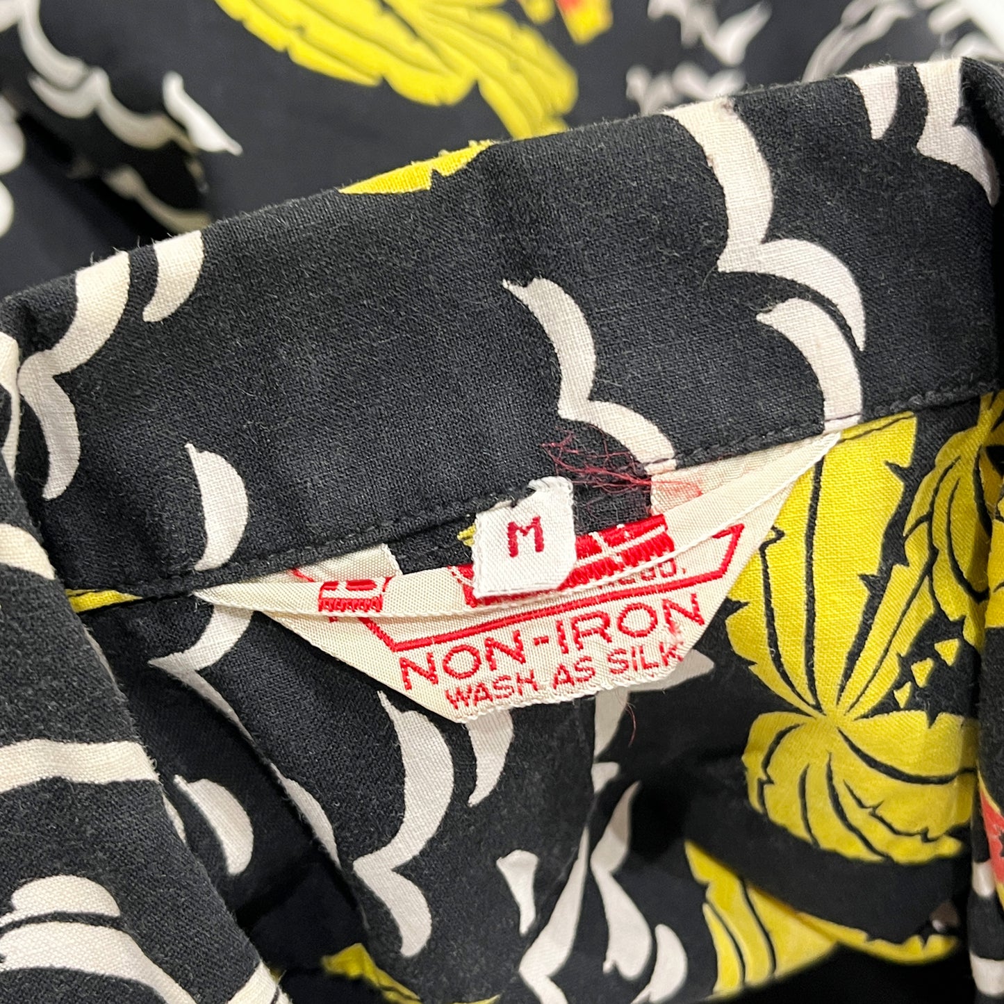 60's Revelation Cotton Hawaiian SH Size (M)