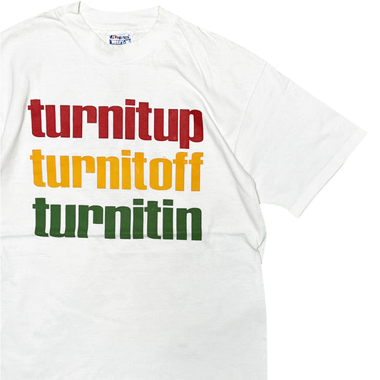 90s Hanes Blur "Turn It Up" T M 平置き 1 白Tシャツに「turnitup turnitoff turn