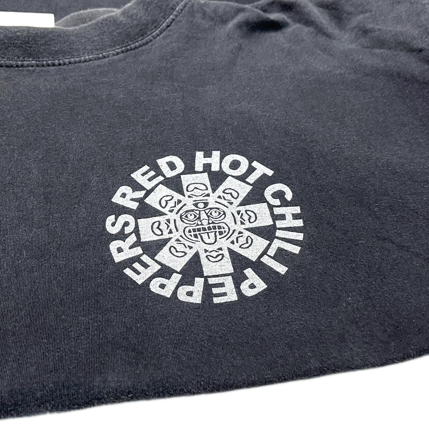 90's Euro Red Hot Chili Peppers L/S T Size (XL) – frgeek