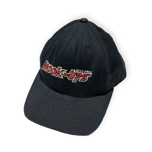 90s〜 HOOK-UPS Cap スナップバック Free 平置き 黒いキャップ 'HOOK-UPS'ロゴプリント