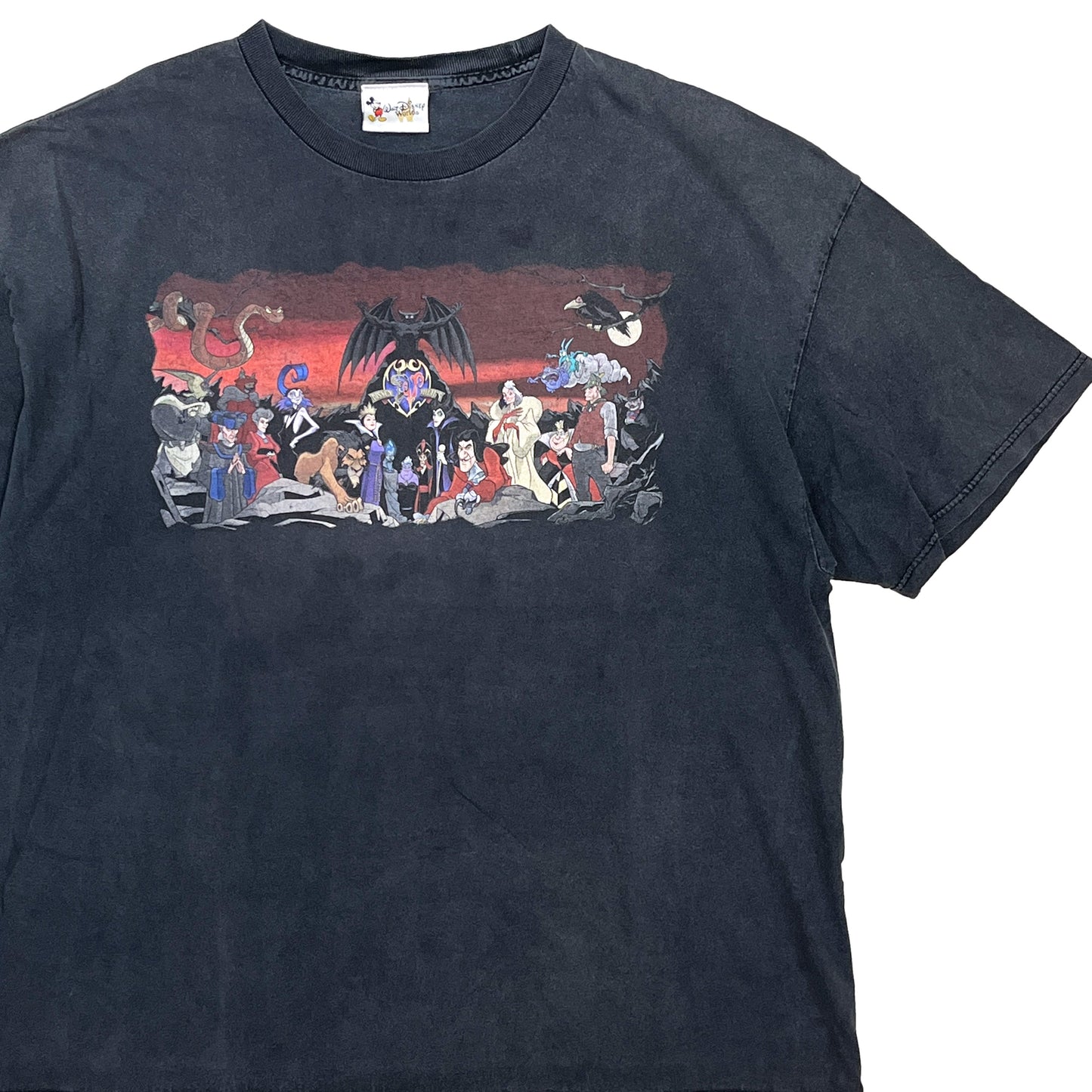 90's Disney Villains T Black Size (XL-2XL)位