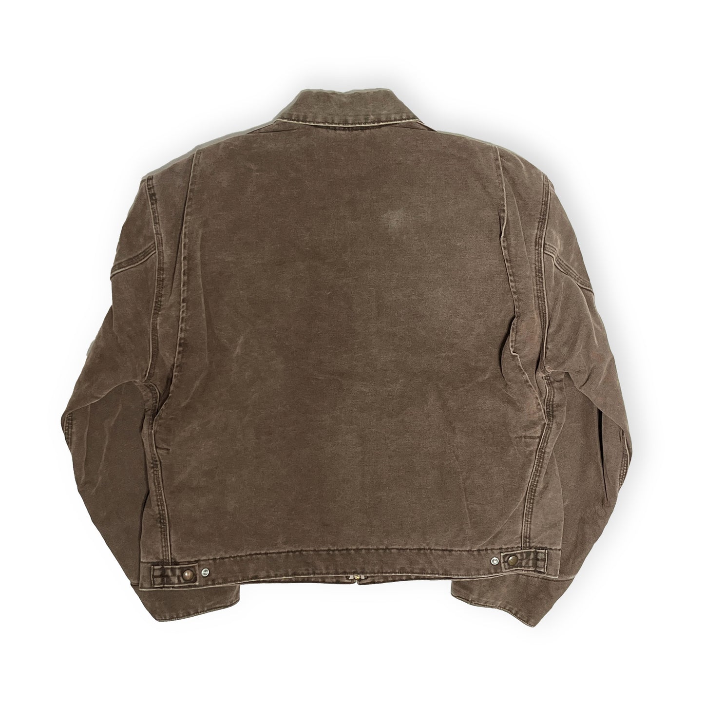 アメリカ製 Carhartt DETROIT JKT ブラウン XL-R レア 背面 ダークブラウンの素材 背面の縫い目 ボタン
