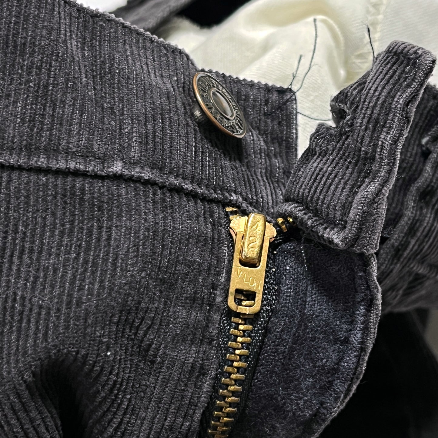 80's Levi's 519 Black Cords PT Size (W34 L31)位