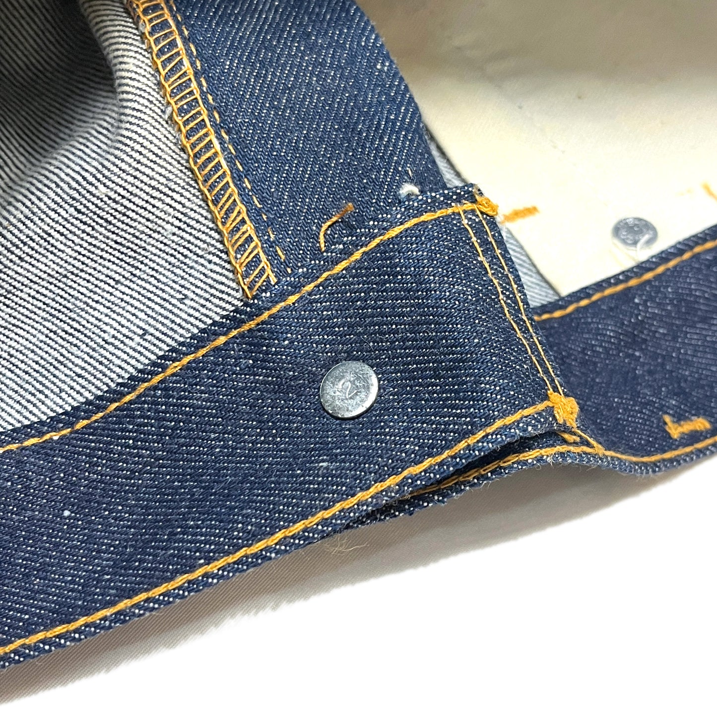 80's Levi's 505 Denim PT Size (W38 L30) Deadstock