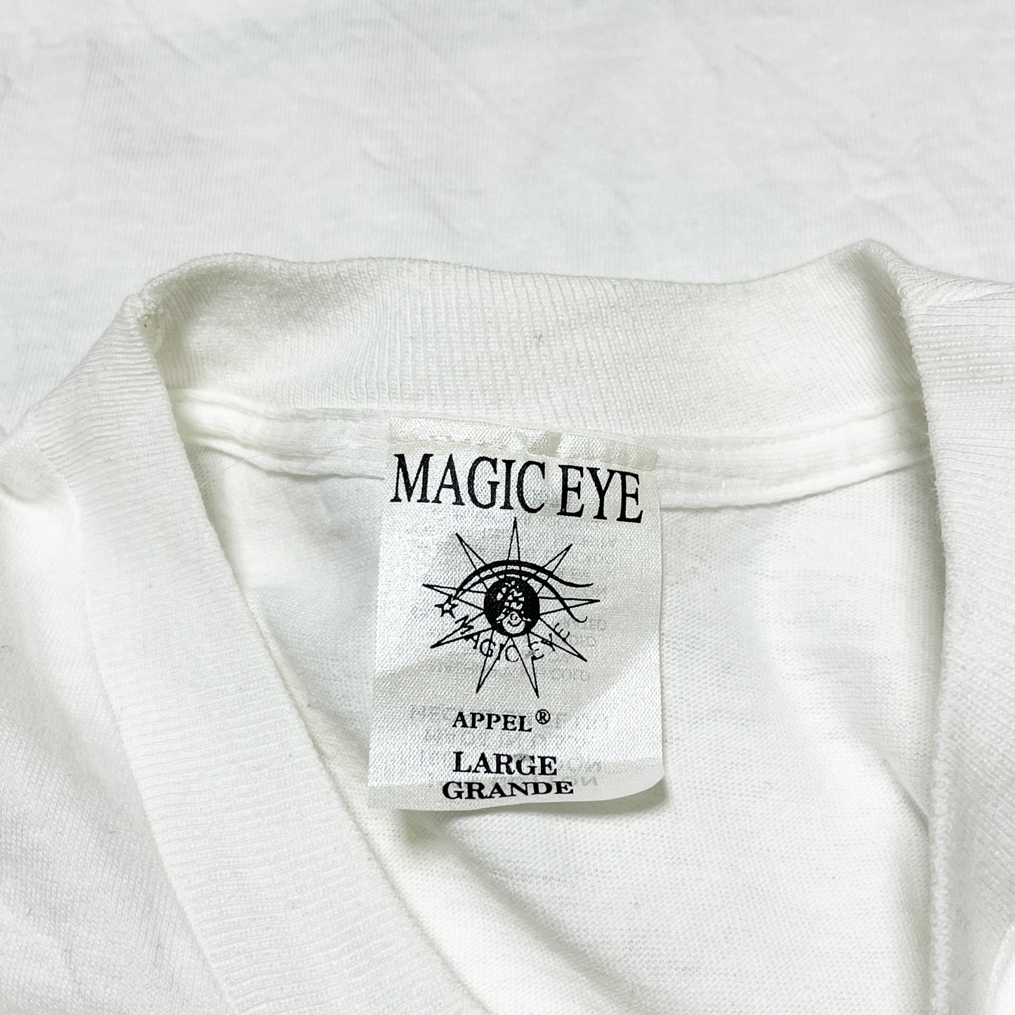 90's MAGIC EYE T "Teddy bear" Size (L)