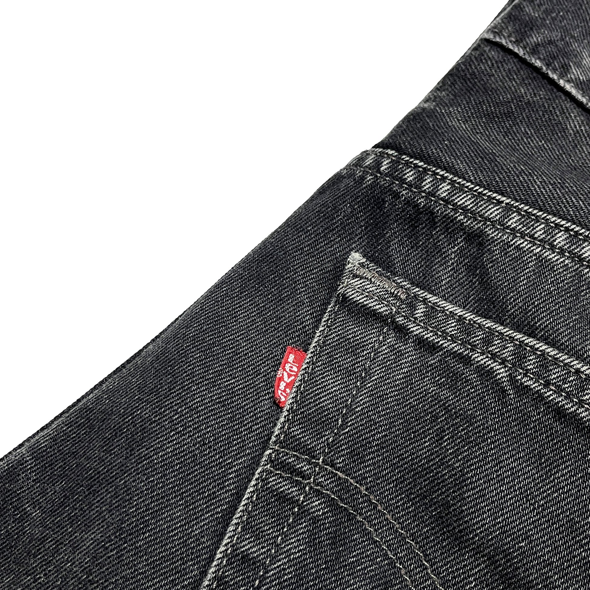 90s Levi's 501 Black Denim PT W32 L28 ディテール レビースロゴ ポケットの縫い目