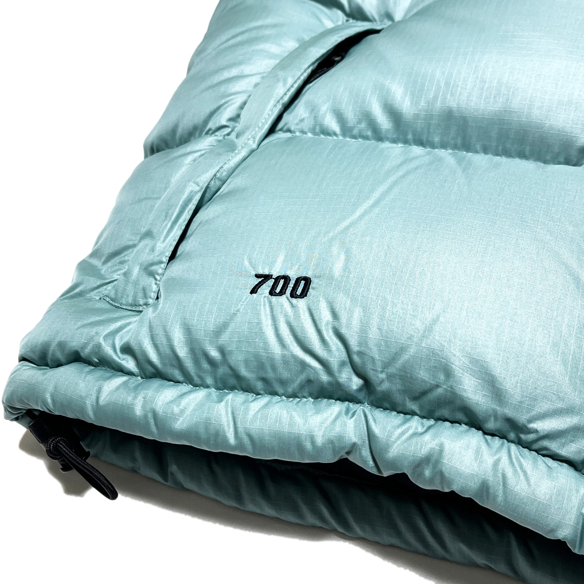 90s North Face Nuptse Vest "Ice Teal" W-M ディテール 3 黒とアイスティーの2色構成 北極圏のロゴ 700充填量表記