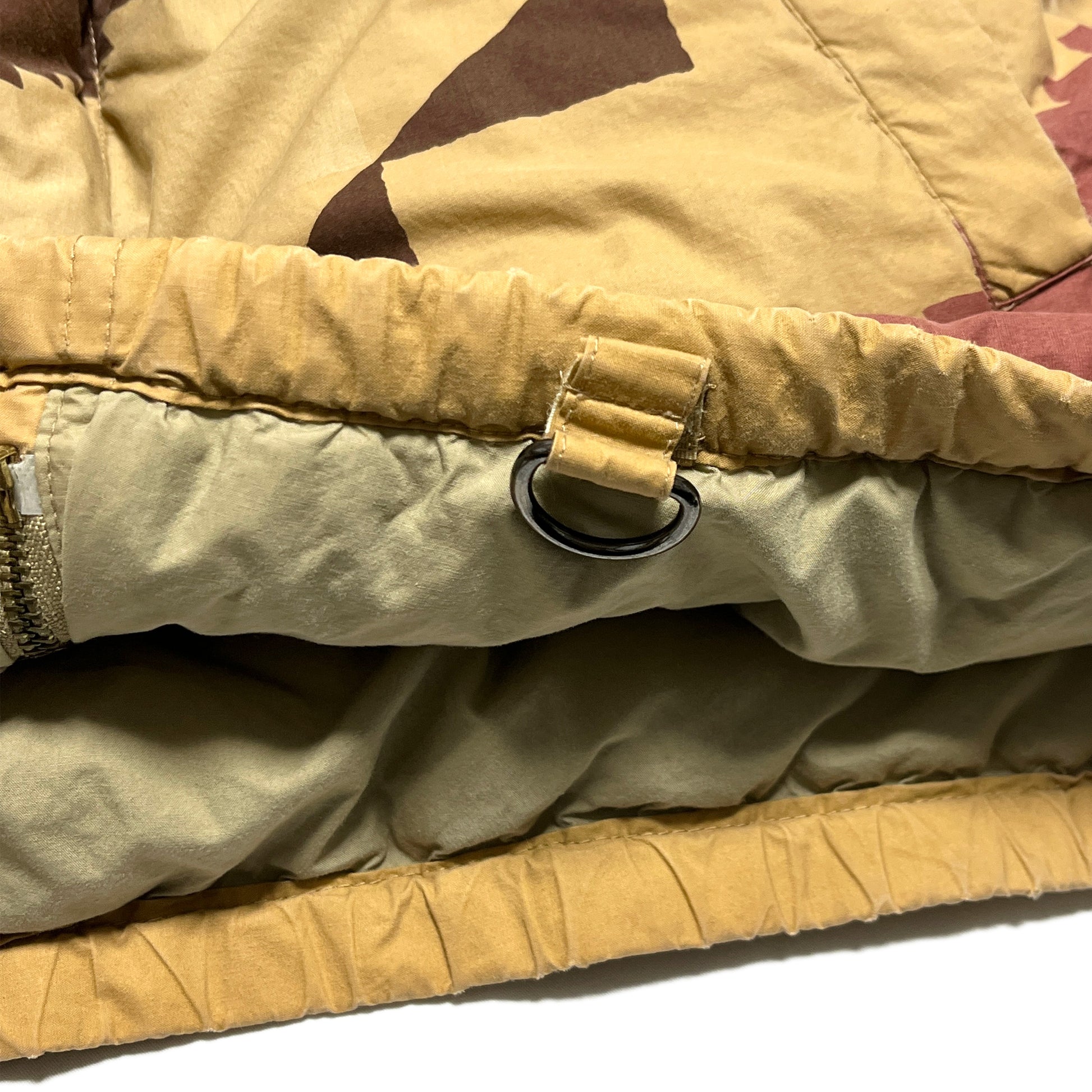 90s Polo Country Native Down JKT ベージュ XL ディテール 4 ベージュのダウンジャケット 内側にブランドタグと洗濯タグ