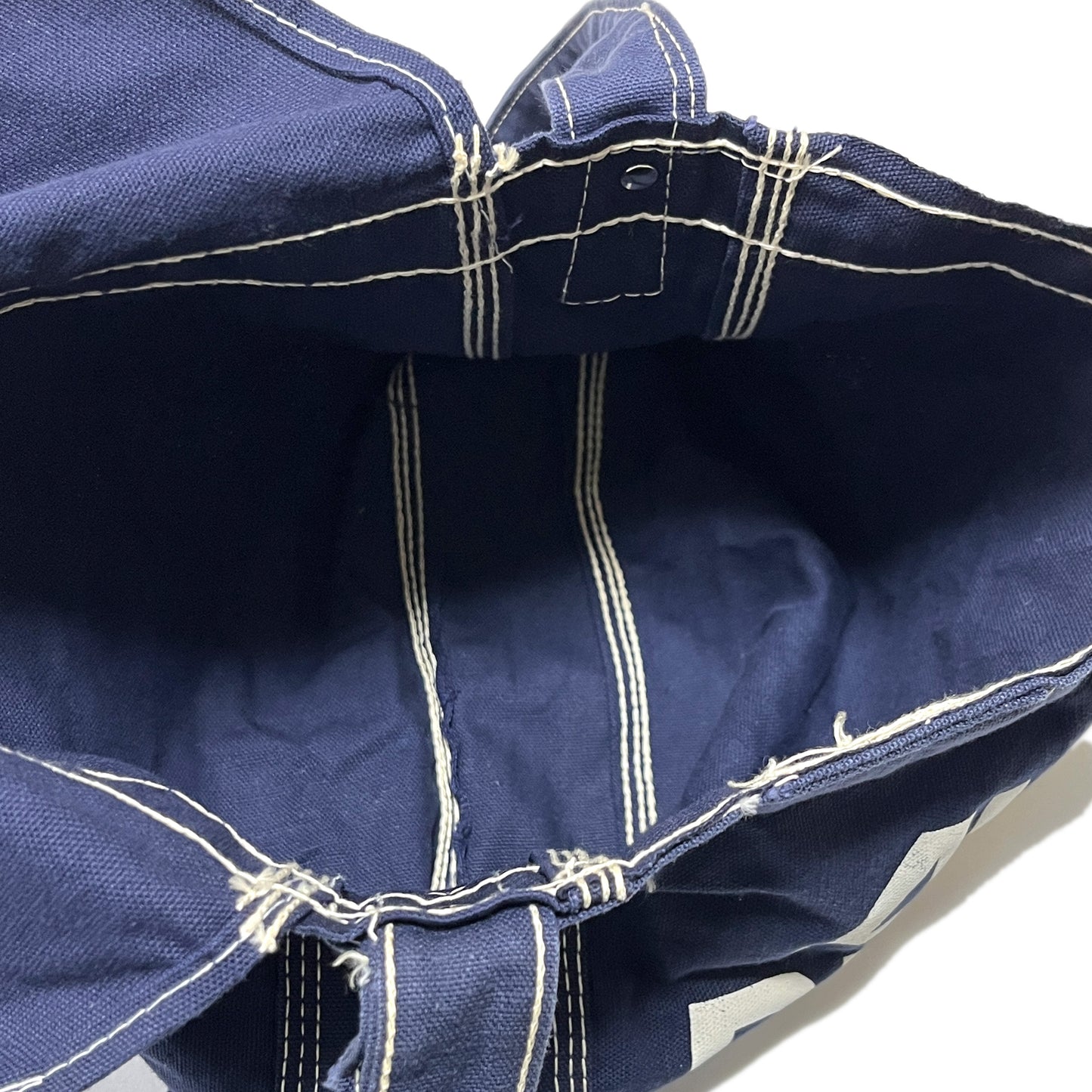 70s〜 Newspaper Bag "AKRON BEACON JOURNAL" ディテール バックル 縫い目 白文字の一部