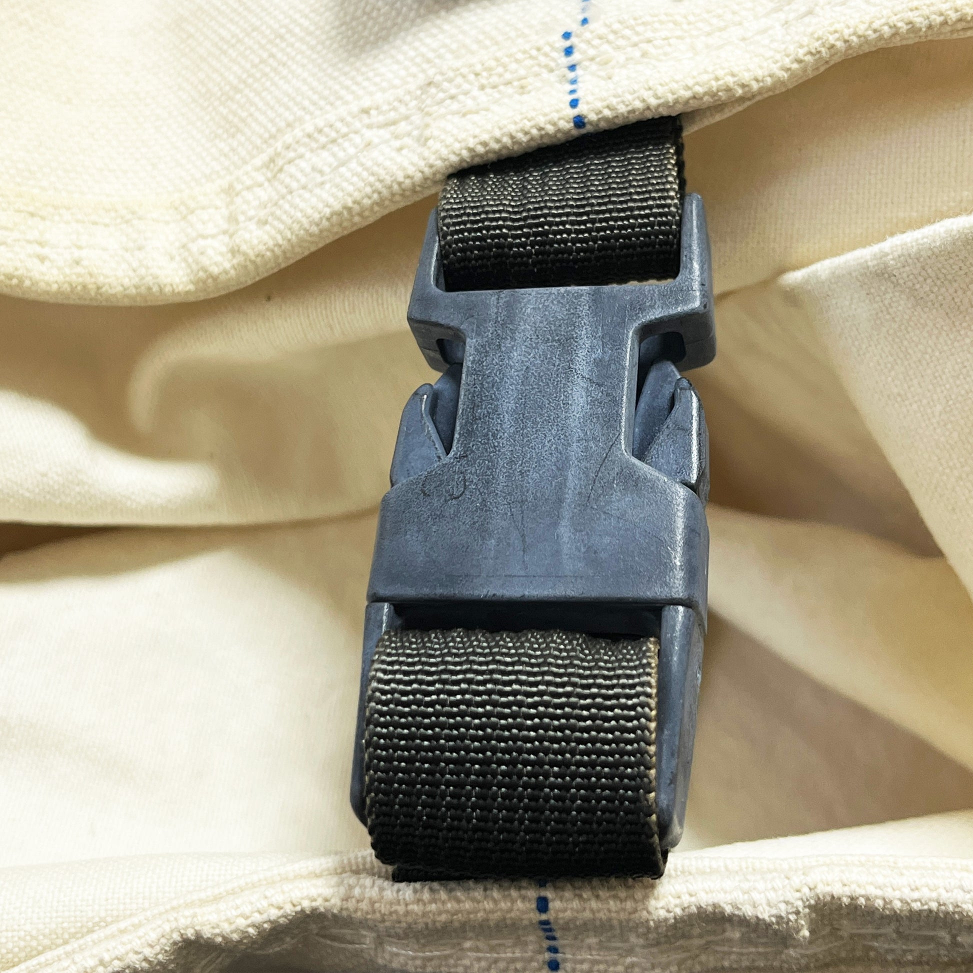 80s L.L.Bean 2Way Canvas Tote Bag ディテール 1 黒いファスナーと縫い目