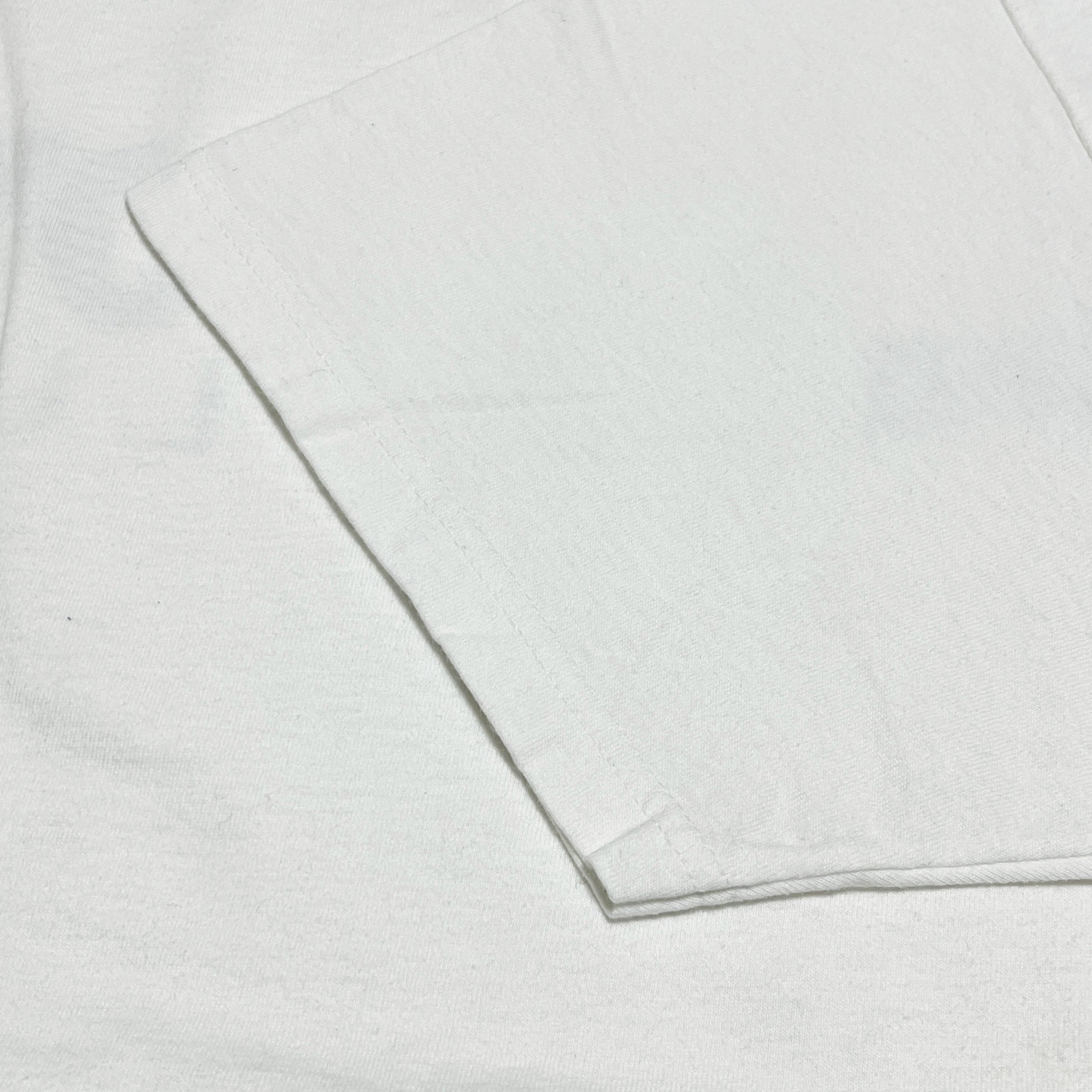 00s Hanes PLAYBOY T "PADDOCK CLUB" XL ディテール 白ベースの素材感と縫い目