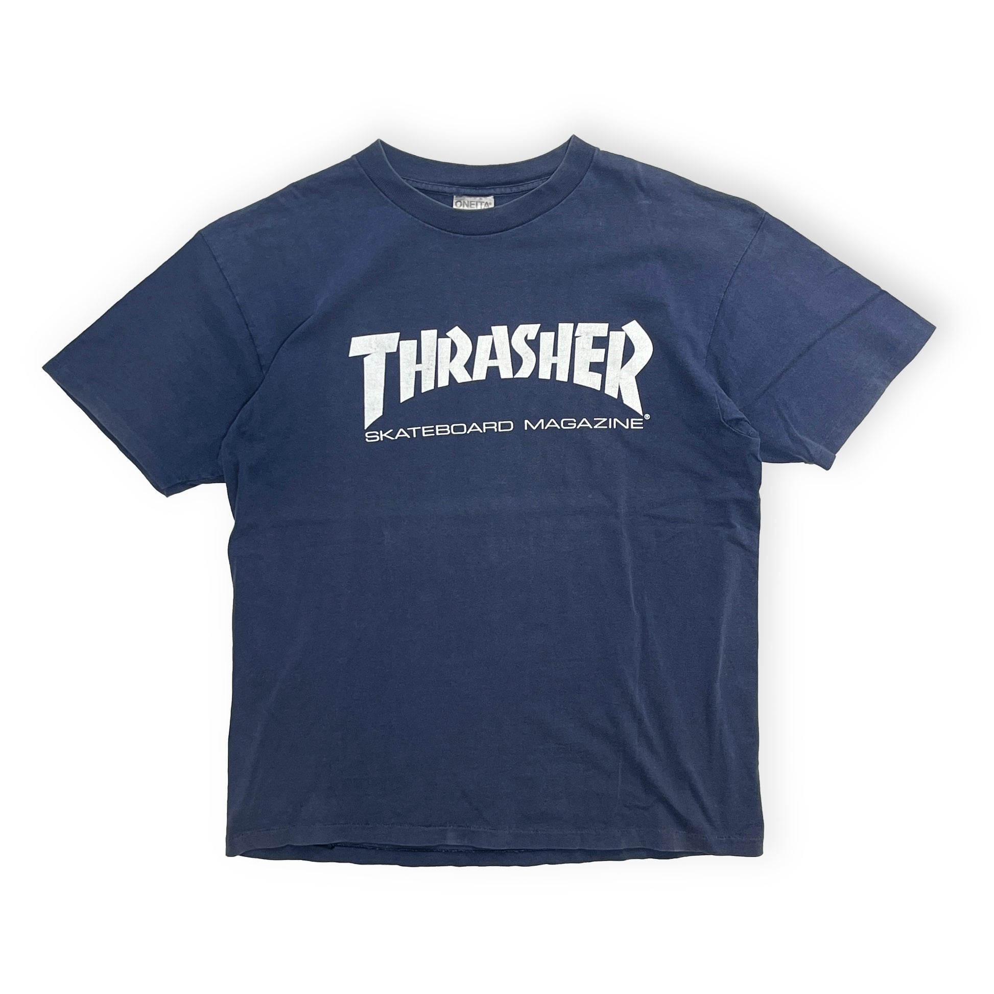 90s ONEITA THRASHER Magazine T L 平置き 2 正面にTHRASHERロゴプリント ネイビー色
