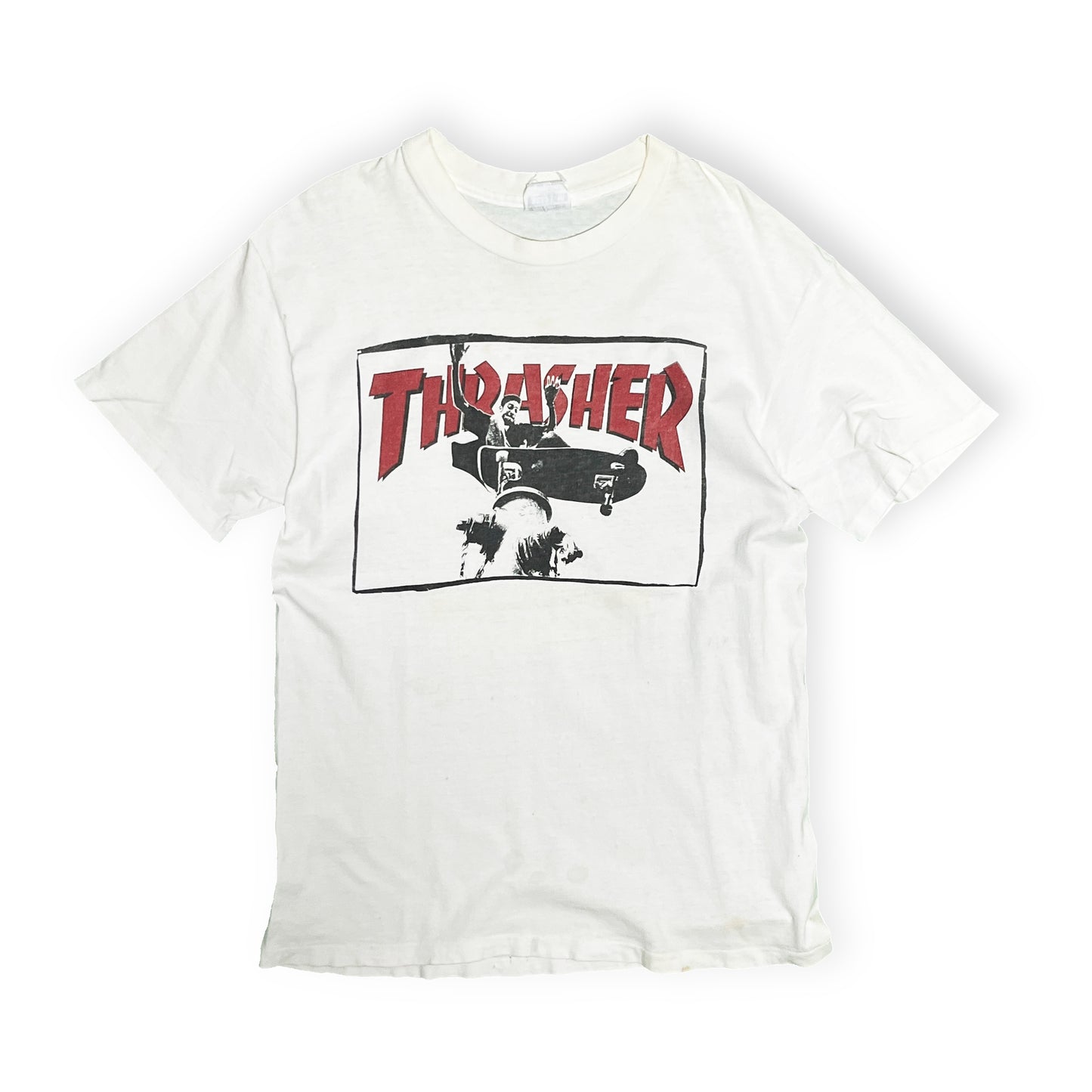 80s〜 Hanes THRASHER T M 平置き 2 白ベースにTHRASHERロゴプリント