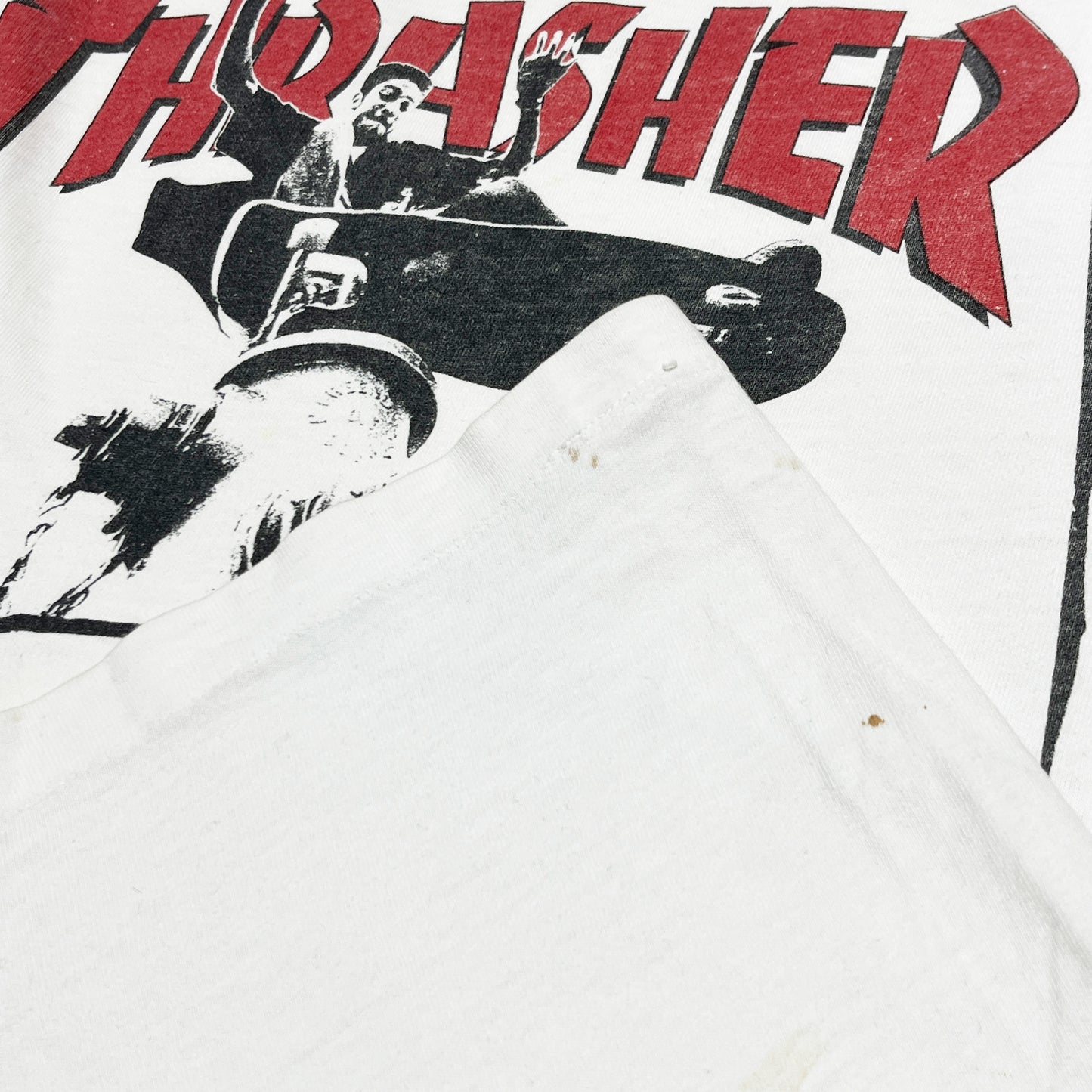 80s〜 Hanes THRASHER T M ディテール 4 白ベースの素材感