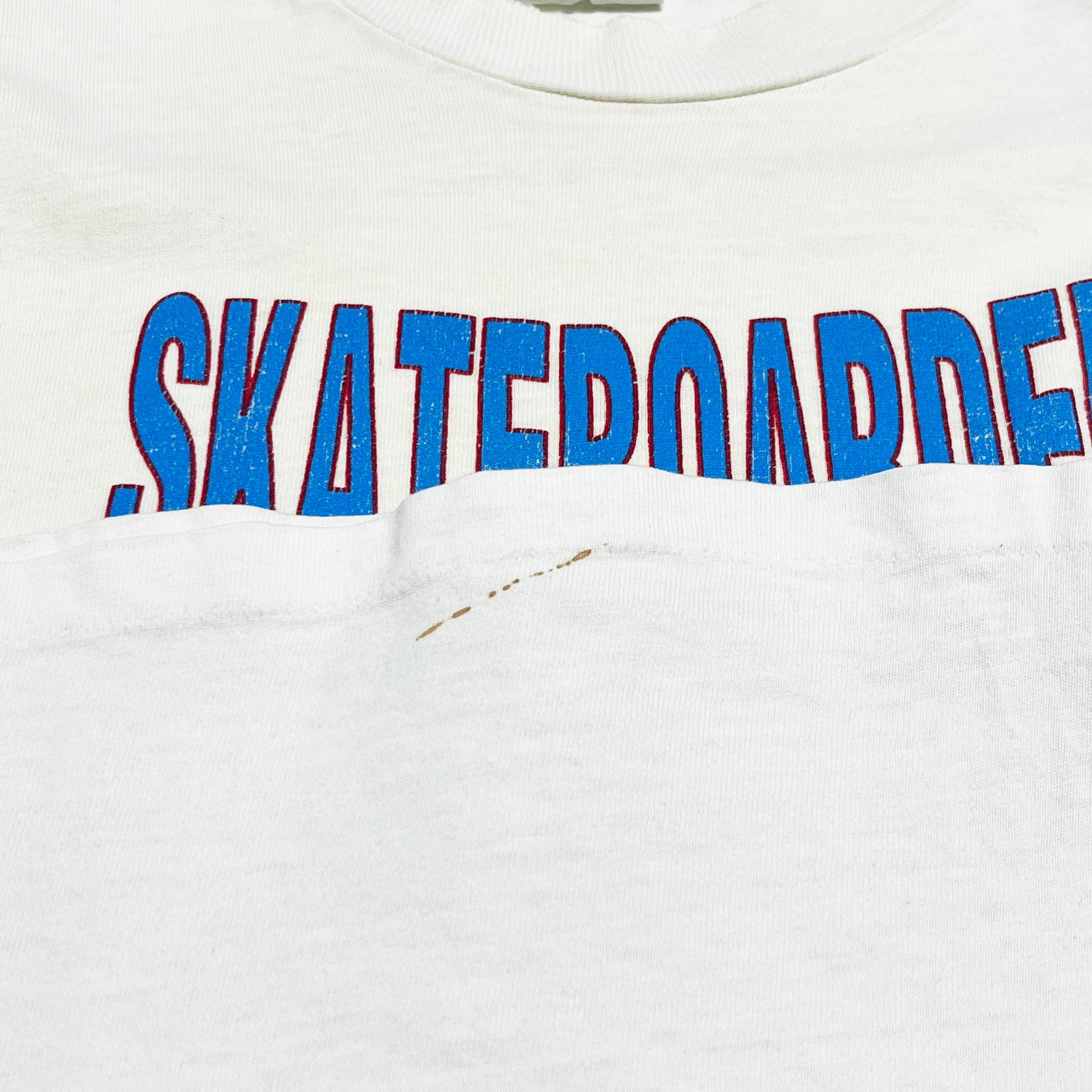 80s〜 Hanes THRASHER T L ディテール 2 SKATEBOARDERS文字のディテール 白ベース 若干の