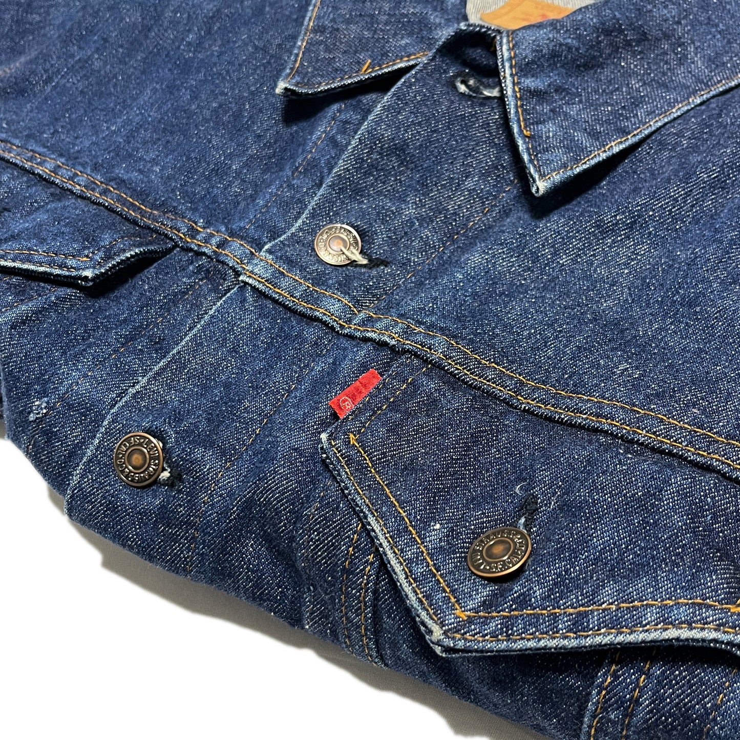 70s Levi's 70505 ®️タブ Denim JKT 50 ビッグサイズ ディテール 1 ジーン素材 ボタン タグ