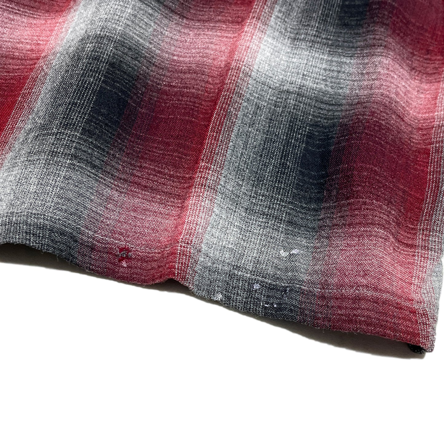 60s〜 TOWNCRAFT Rayon L/S SH オンブレ L ディテール 2 赤・黒・グレーのチェック柄 ボタン 縫い目