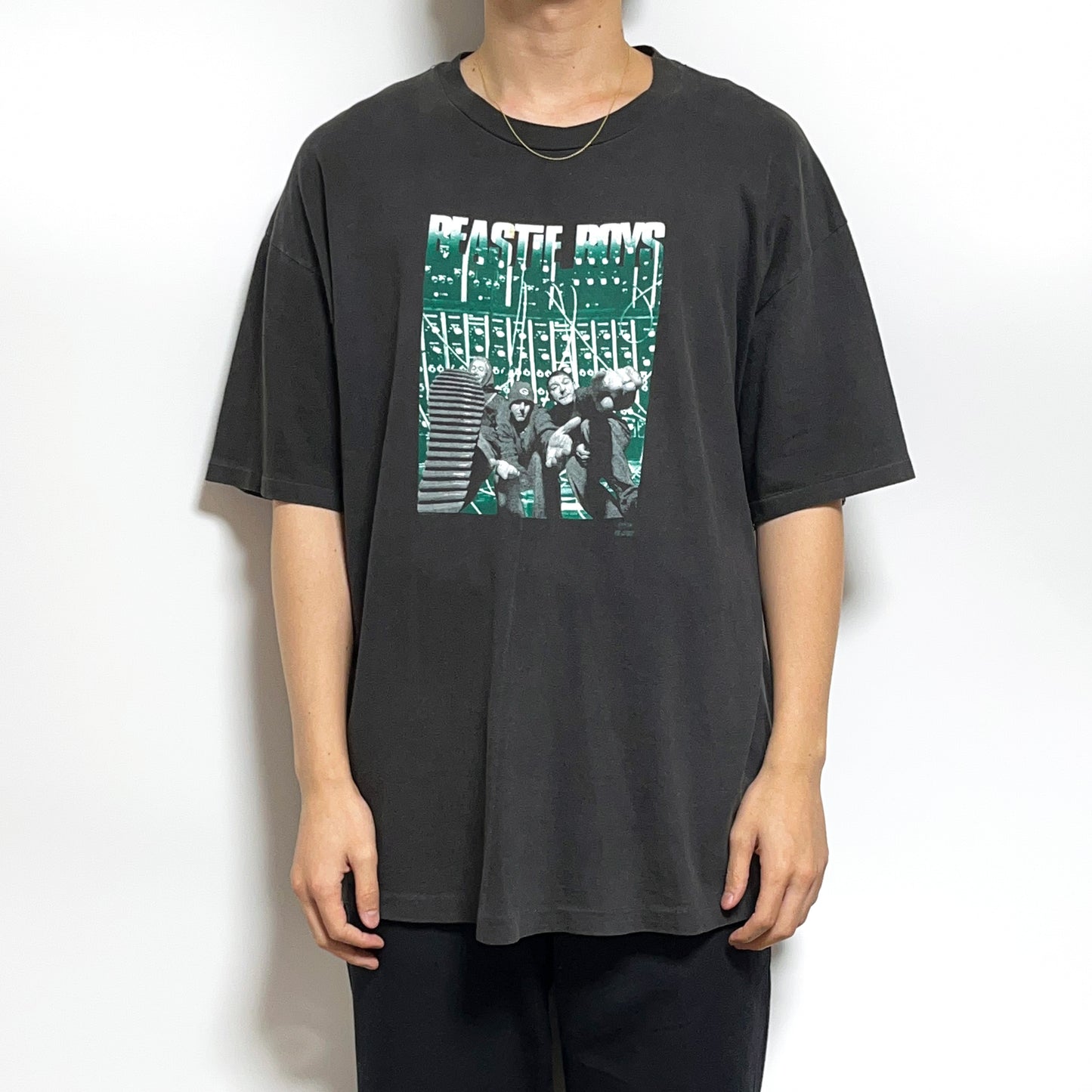 90's Hanes Beastie Boys T "Ill Communication" Size (XL)