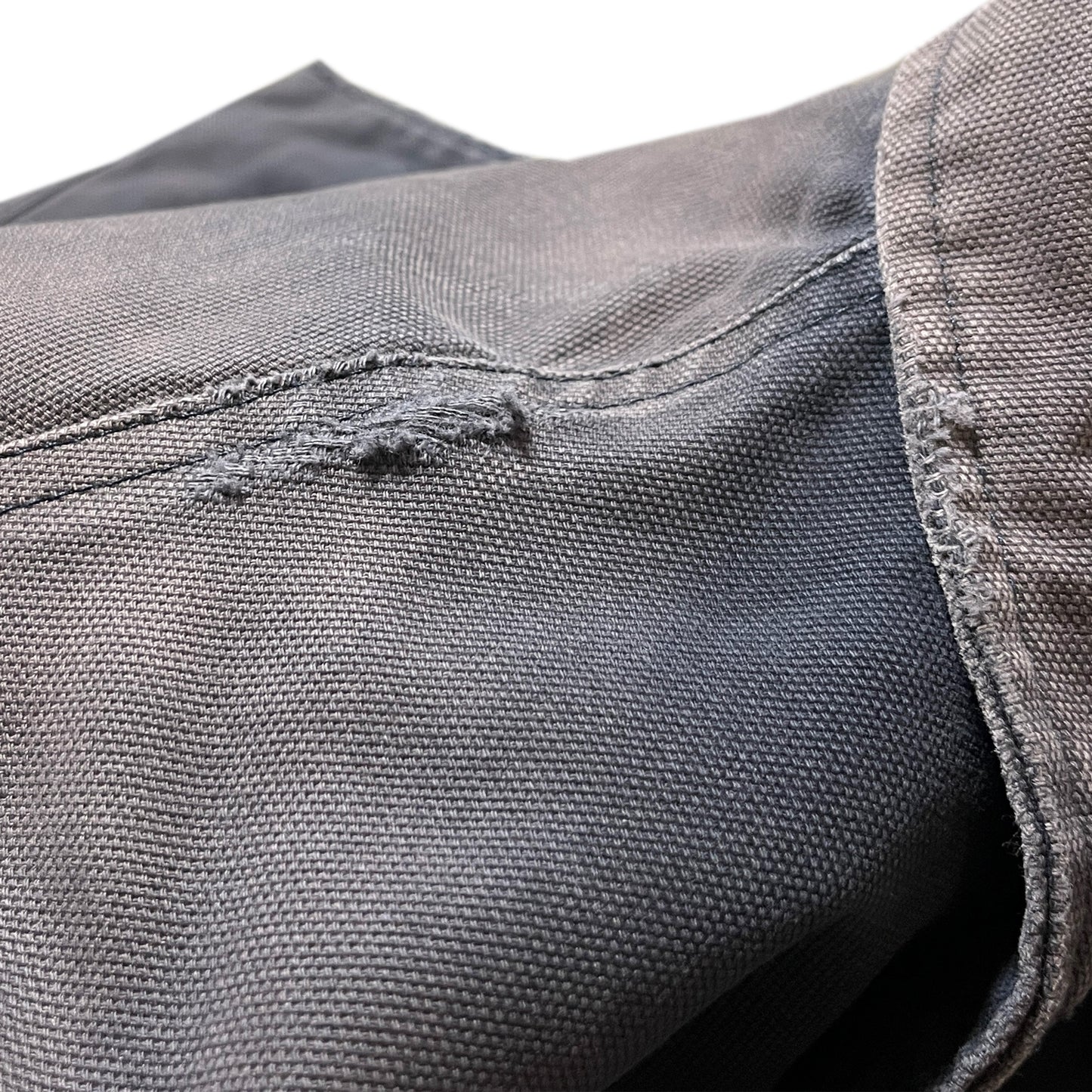 00s Old Supreme Duck JKT Carhartt サンプリング フェード L ディテール 2 破れ 素材の質感 縫い目