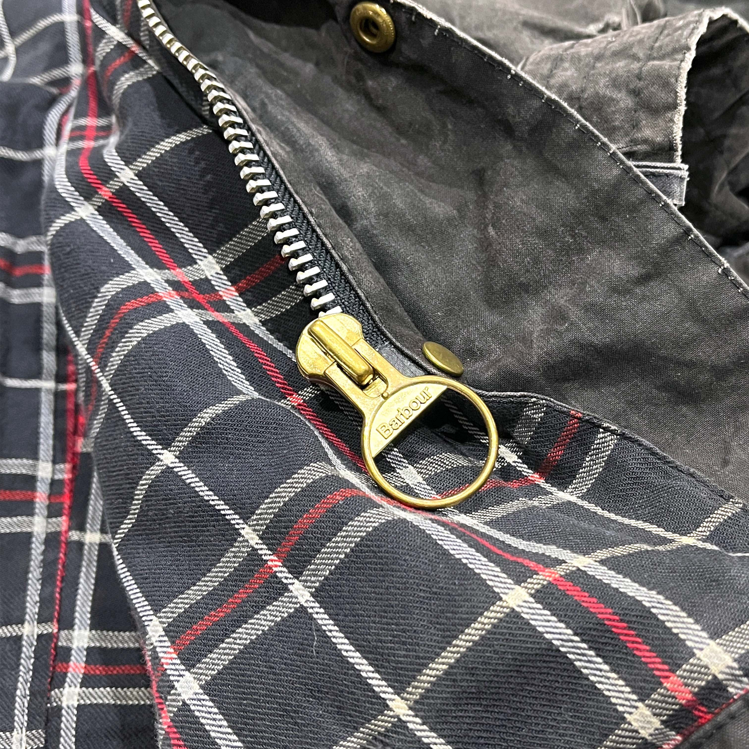 90's Barbour International Size (40)